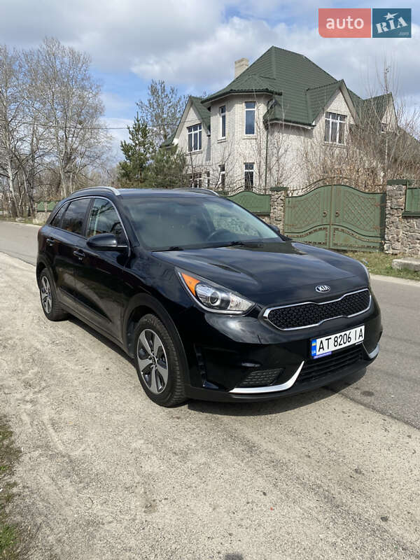 Kia Niro (2017)