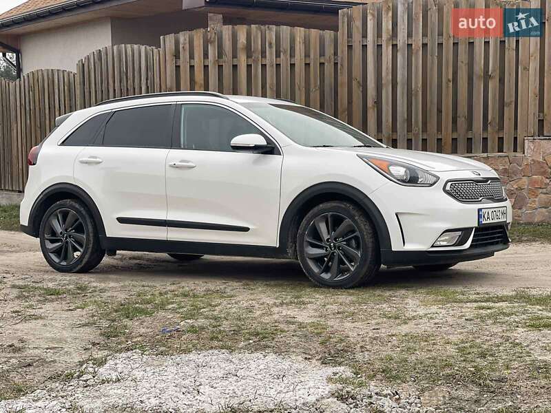 Kia Niro (2017)
