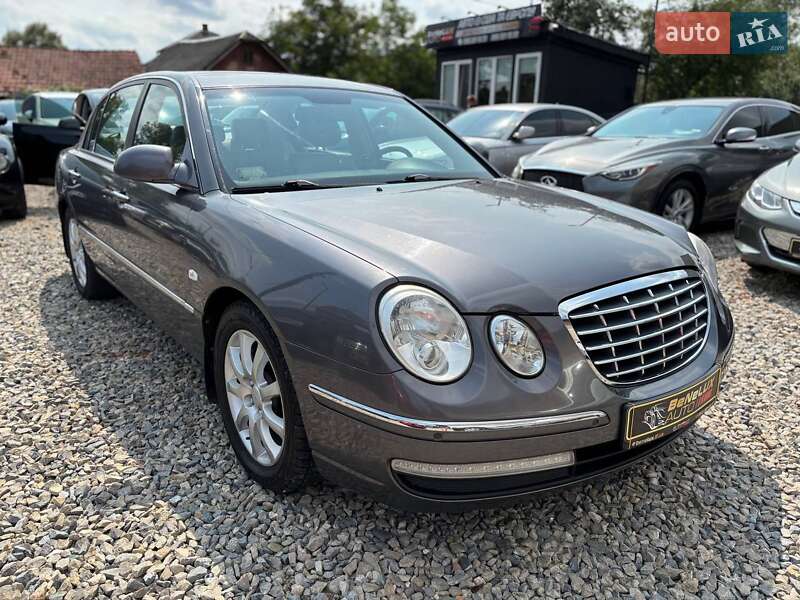 Kia Opirus (2007)