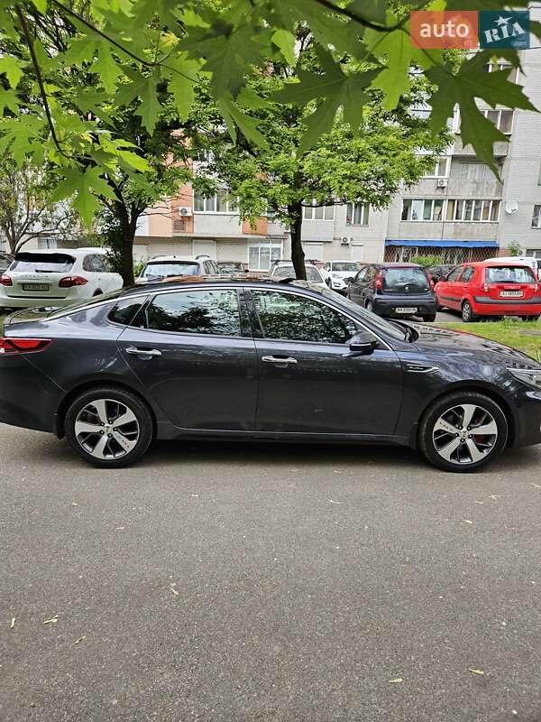 Kia Optima (2017)