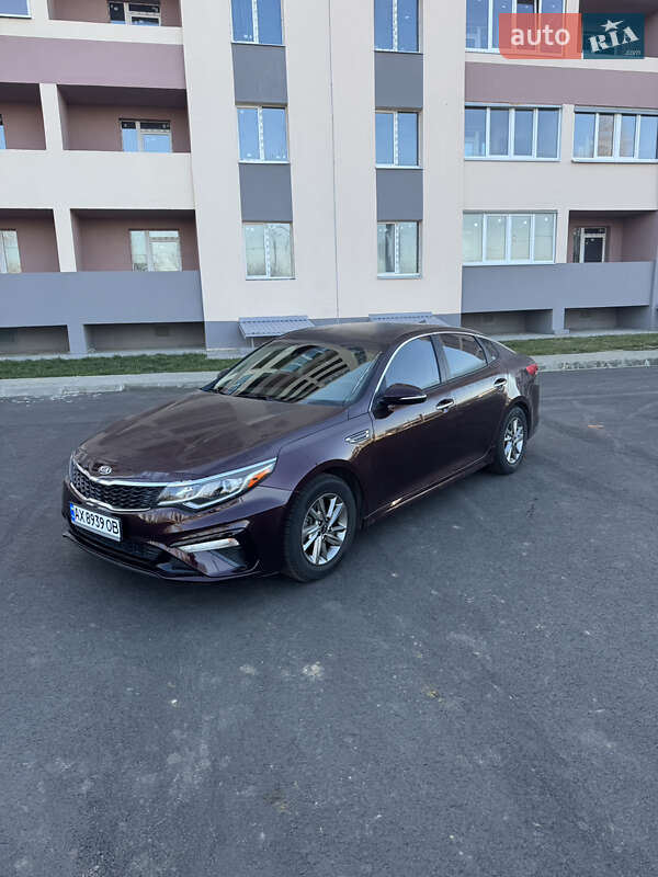 Kia Optima (2018)