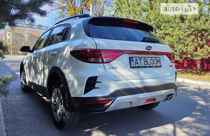 Kia Rio x (2021)