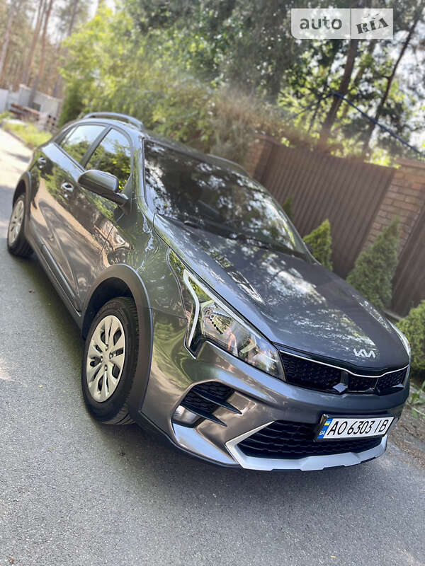 Kia Rio x (2021)
