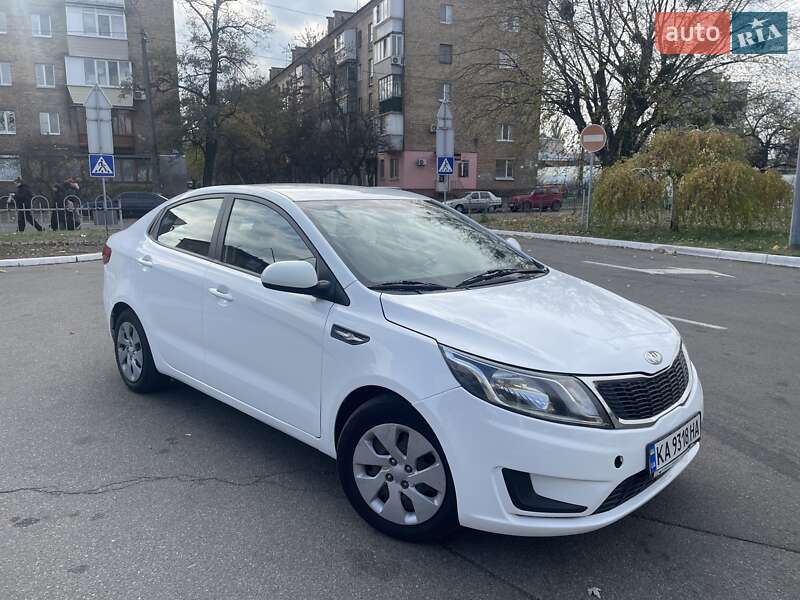 Kia Rio (2014)