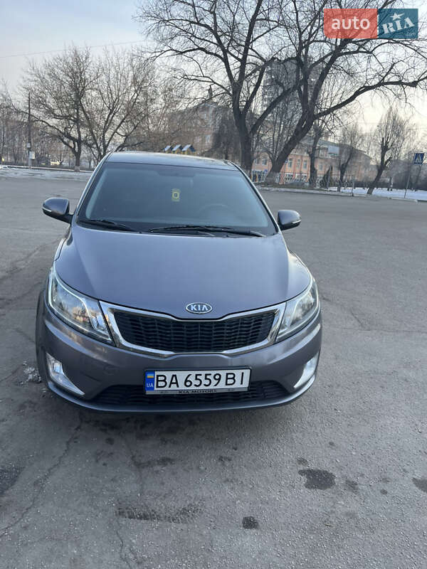 Kia Rio (2012)