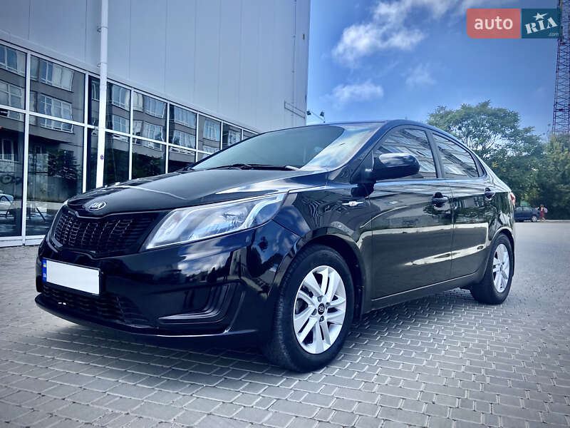 Kia Rio (2014)