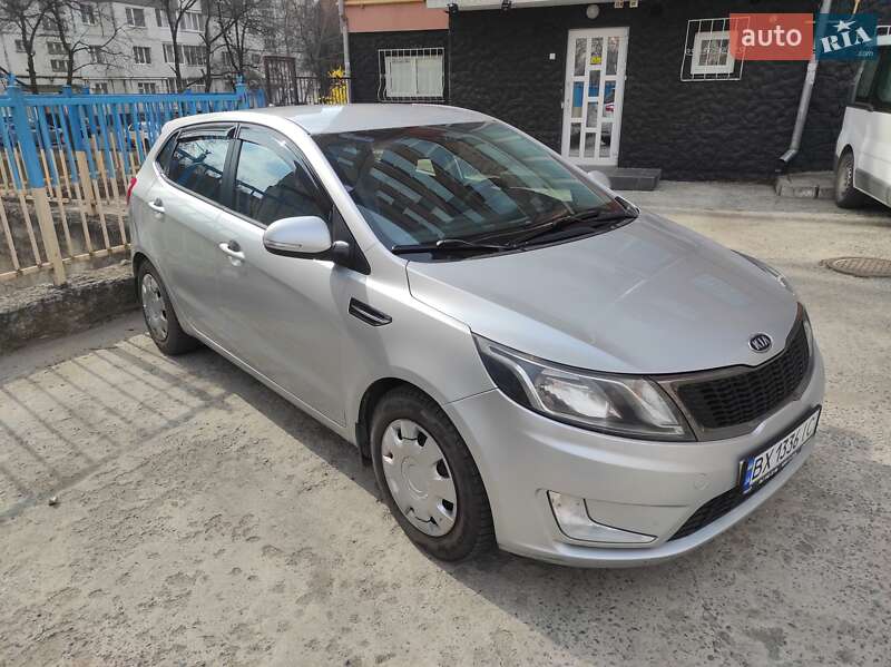 Kia Rio (2012)