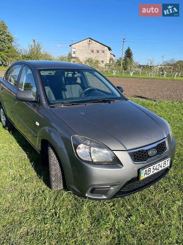 Kia Rio (2011)