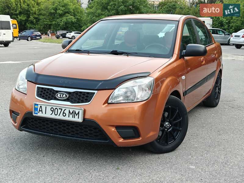 Kia Rio (2008)