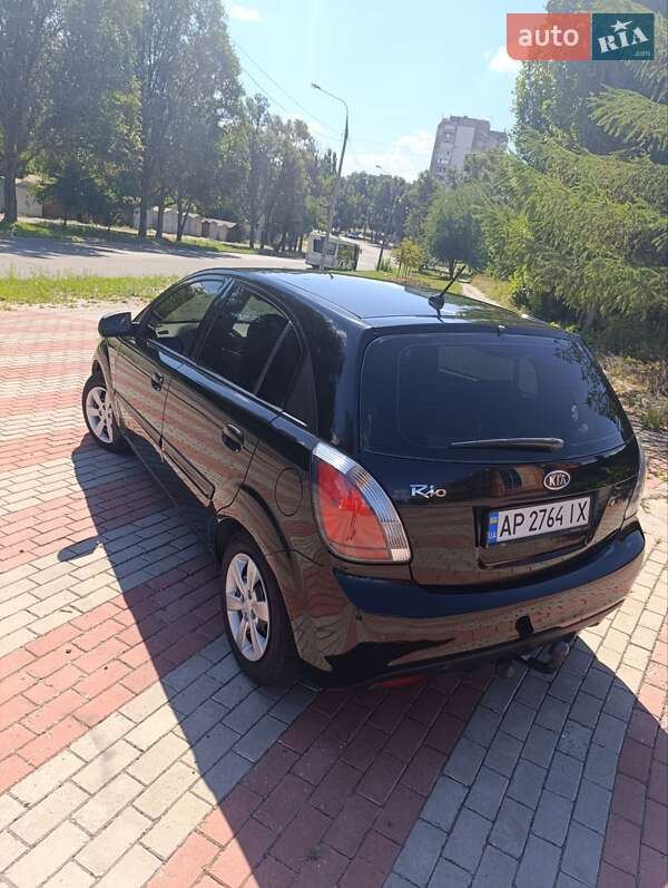 Kia Rio (2010)