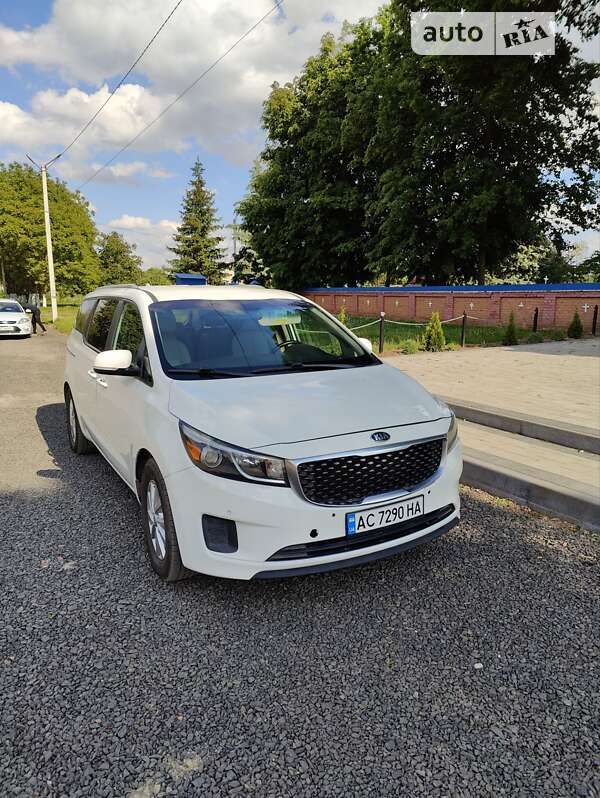 Kia Sedona (2017)