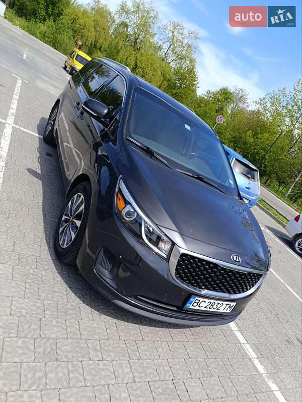 Kia Sedona (2014)