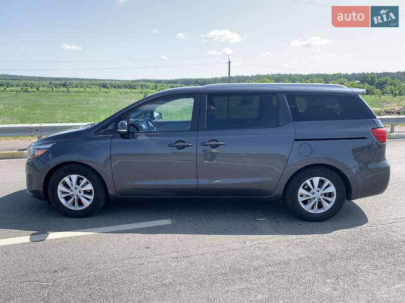 Kia Sedona (2015)