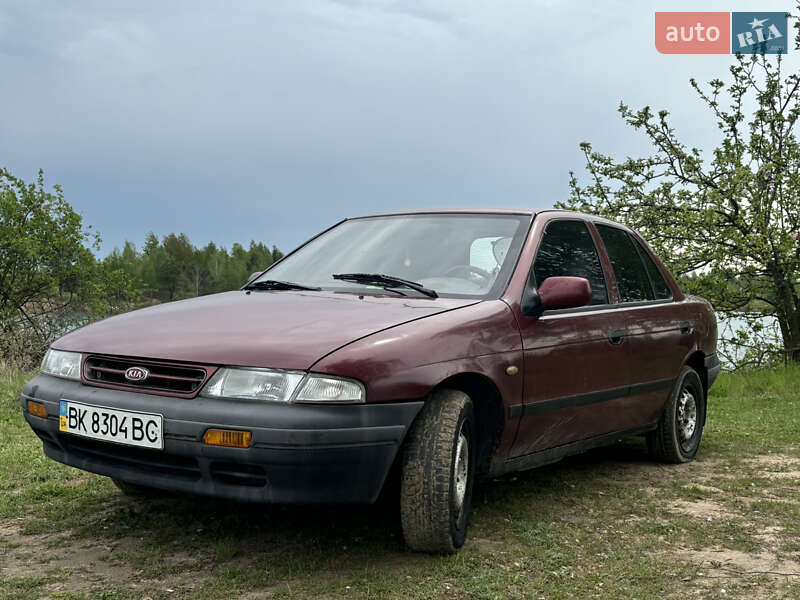 Kia Sephia (1995)