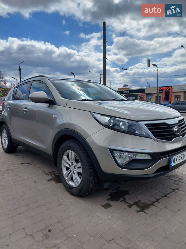 Kia Sportage (2011)