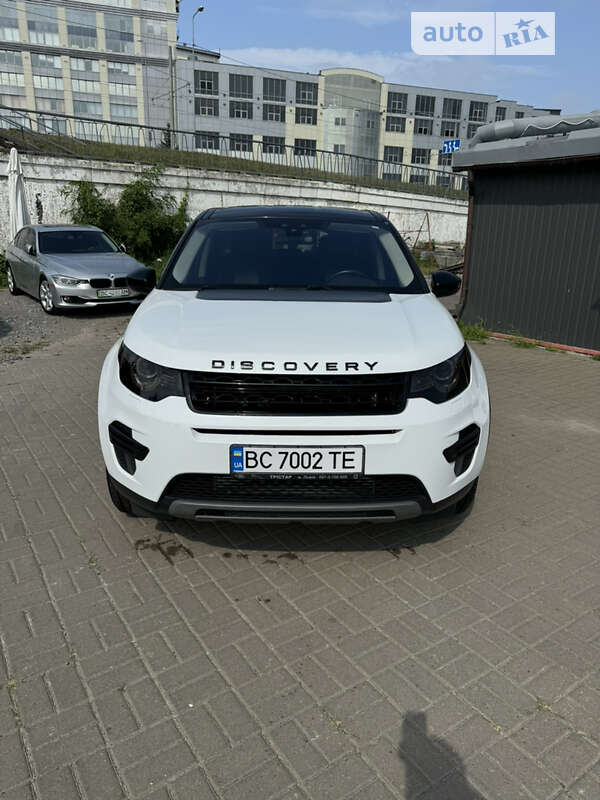 Land-rover Discovery sport (2016)