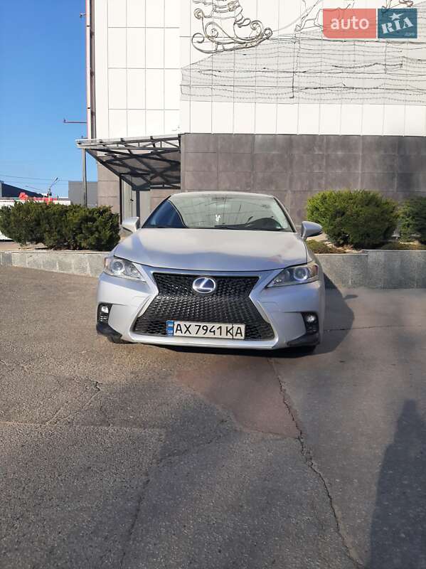 Lexus Ct (2012)