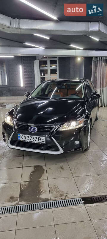 Lexus Ct (2014)