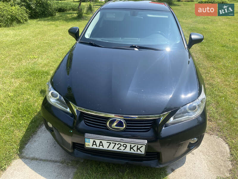 Lexus Ct (2012)