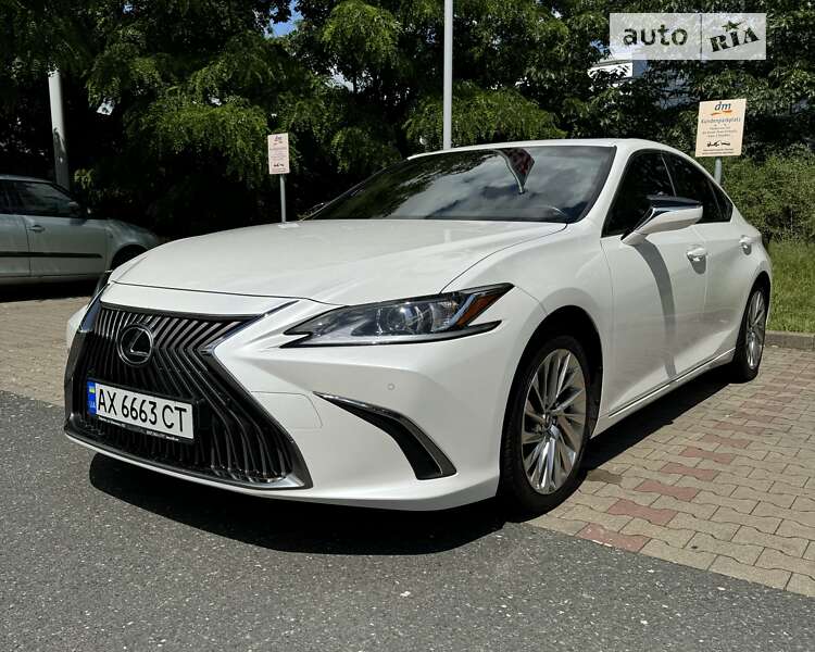 Lexus Es 250 (2019)