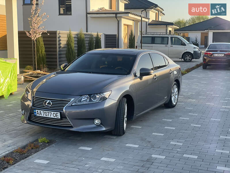 Lexus Es (2014)