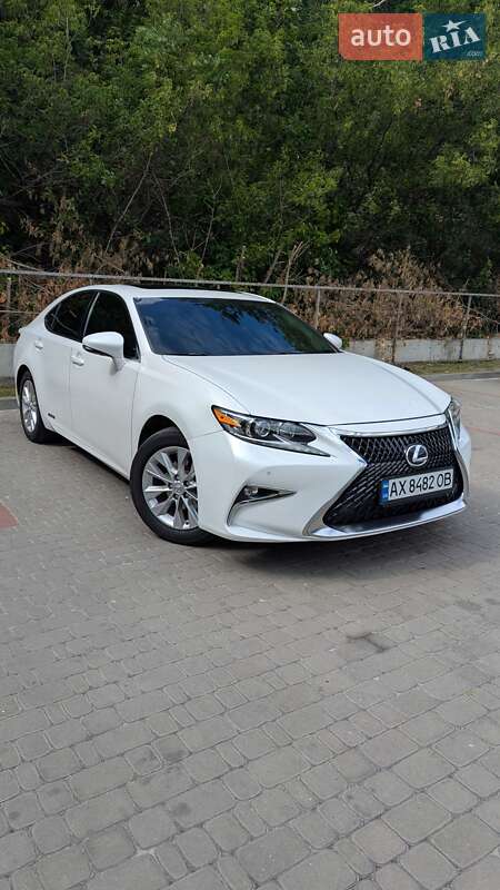 Lexus Es (2014)