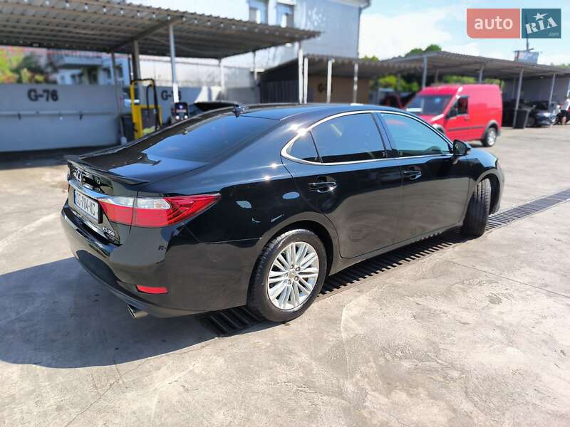 Lexus Es (2012)