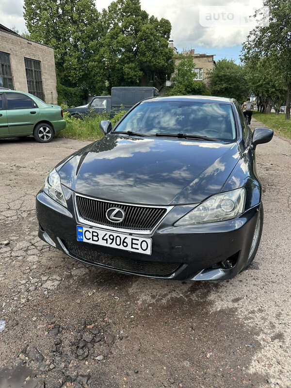 Lexus Is 250 (2005)