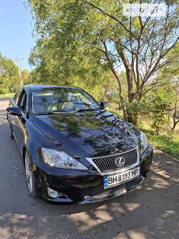 Lexus Is 250 (2010)