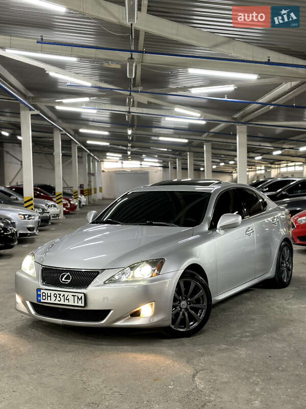 Lexus Is 250 (2007)