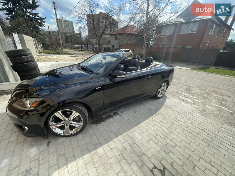 Lexus Is (2012)