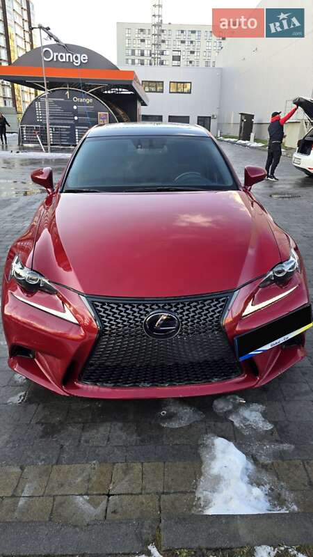 Lexus Is (2015)