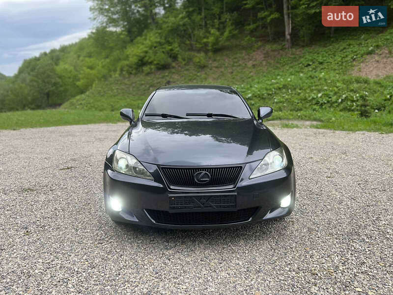 Lexus Is (2006)