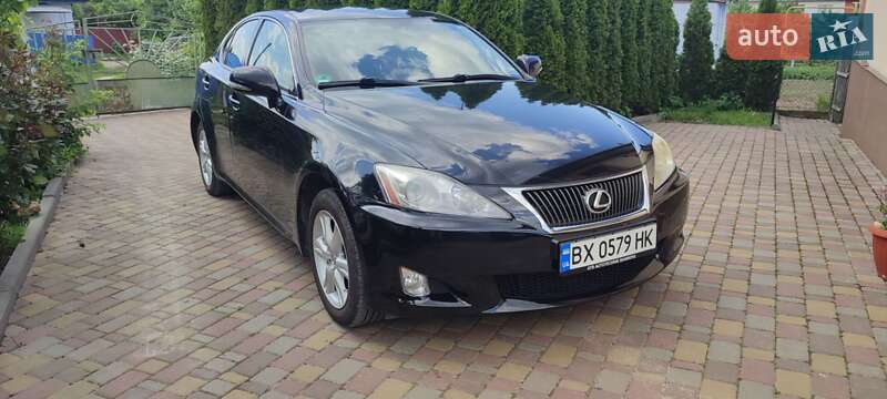 Lexus Is (2010)