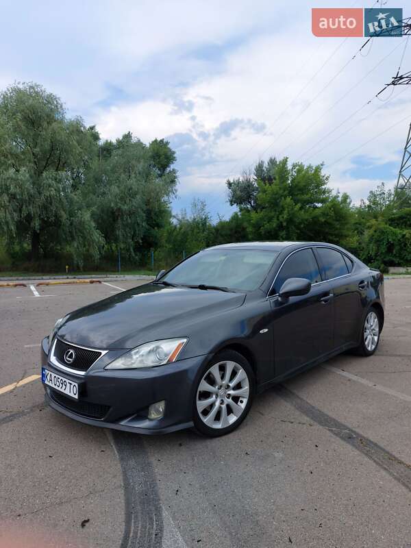 Lexus Is (2007)