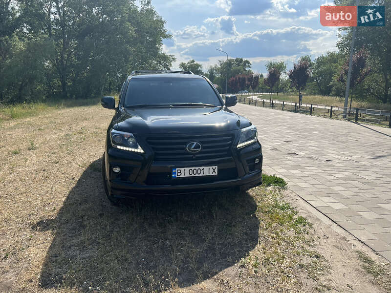 Lexus Lx (2015)
