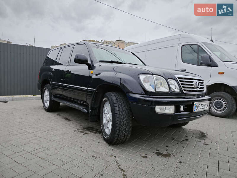 Lexus Lx (2000)