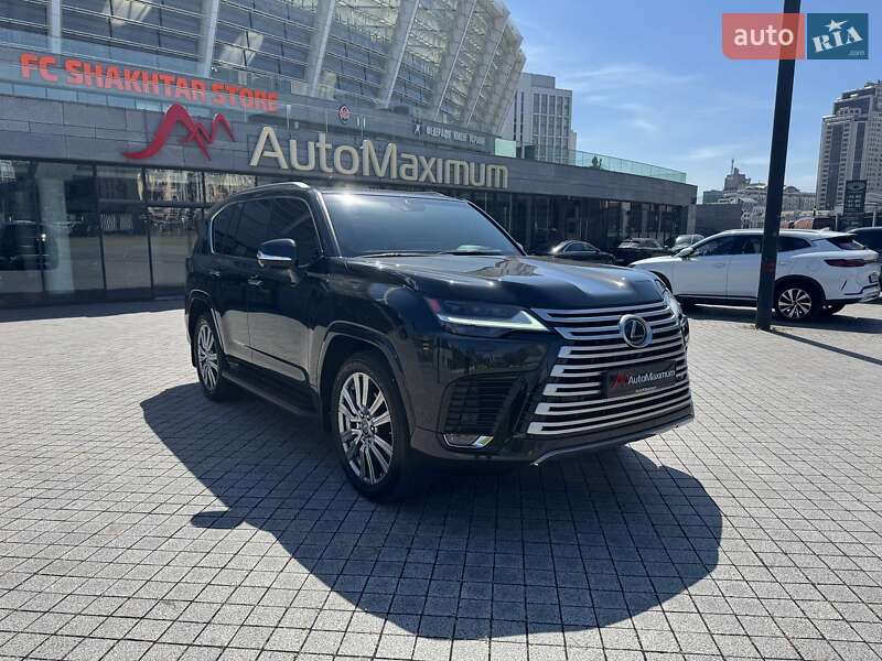 Lexus Lx (2022)