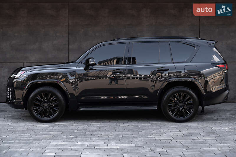 Lexus Lx (2022)