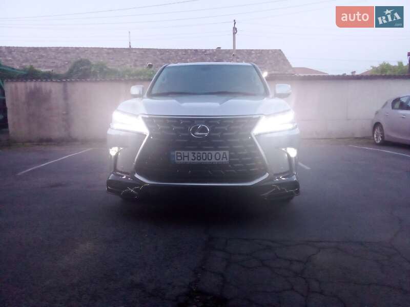 Lexus Lx (2008)