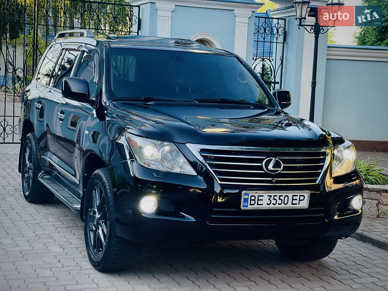 Lexus Lx (2008)