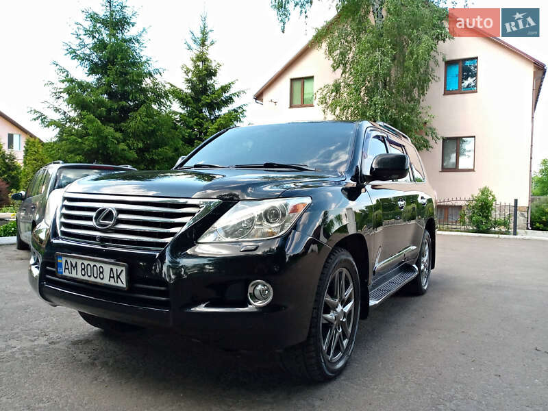 Lexus Lx (2008)