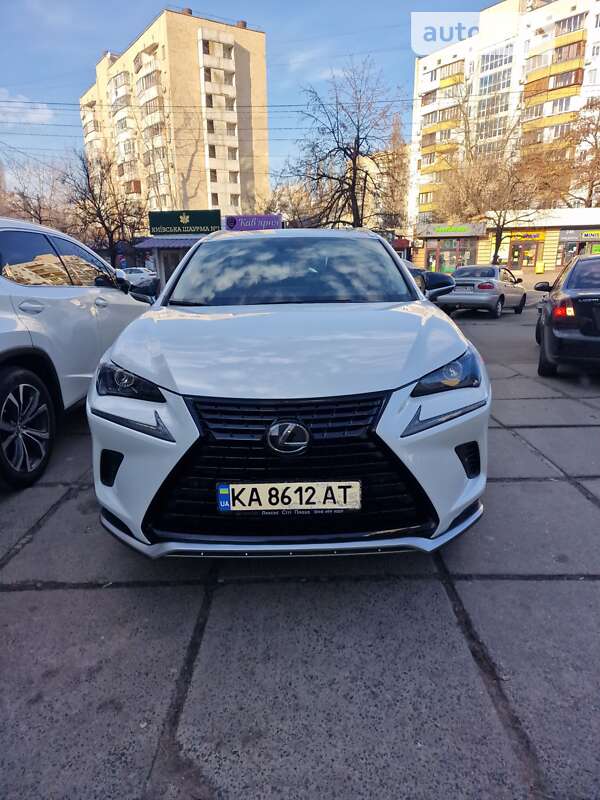 Lexus Nx 200 (2020)