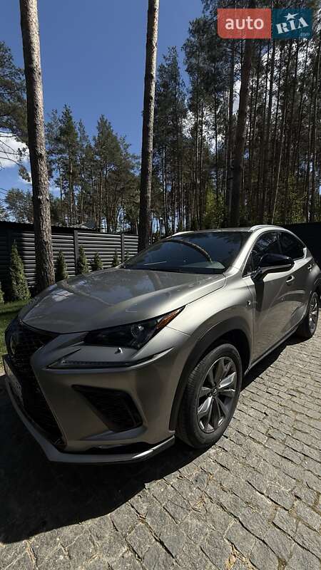 Lexus Nx (2021)