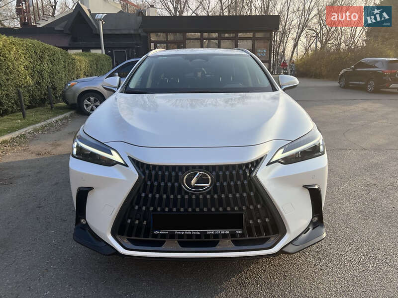 Lexus Nx (2022)