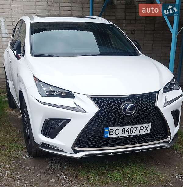 Lexus Nx (2020)