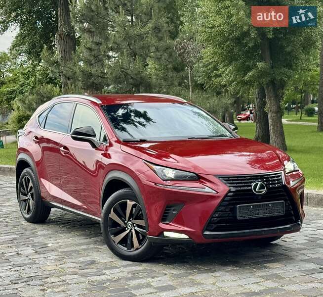 Lexus Nx (2019)