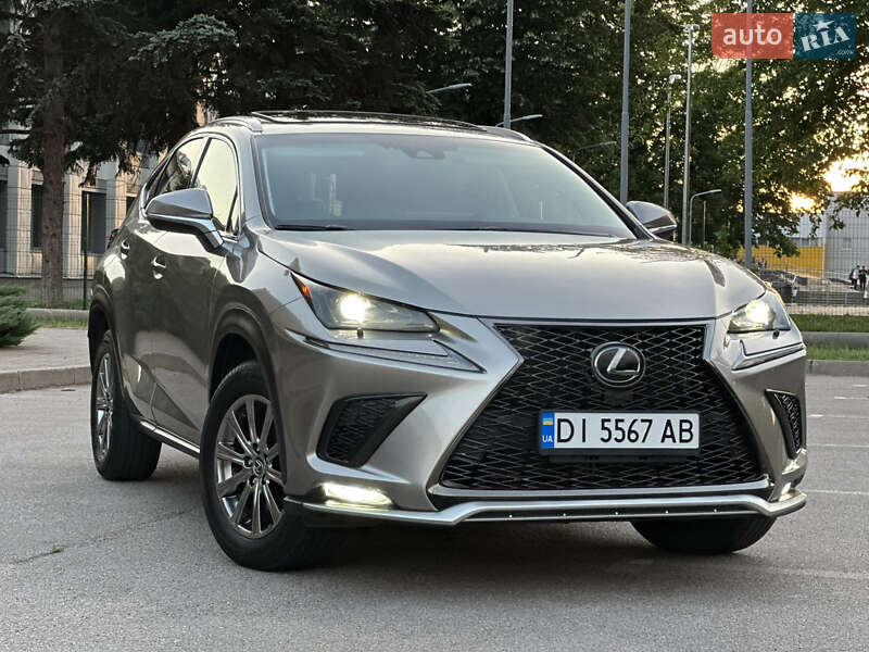 Lexus Nx (2019)