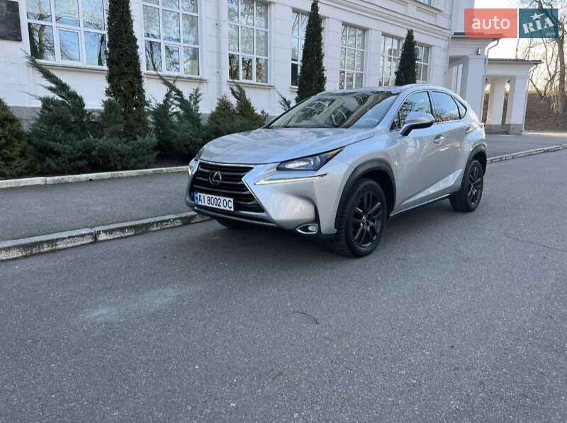 Lexus Nx (2016)