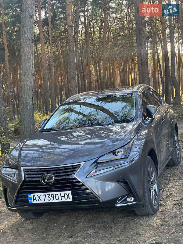 Lexus Nx (2018)